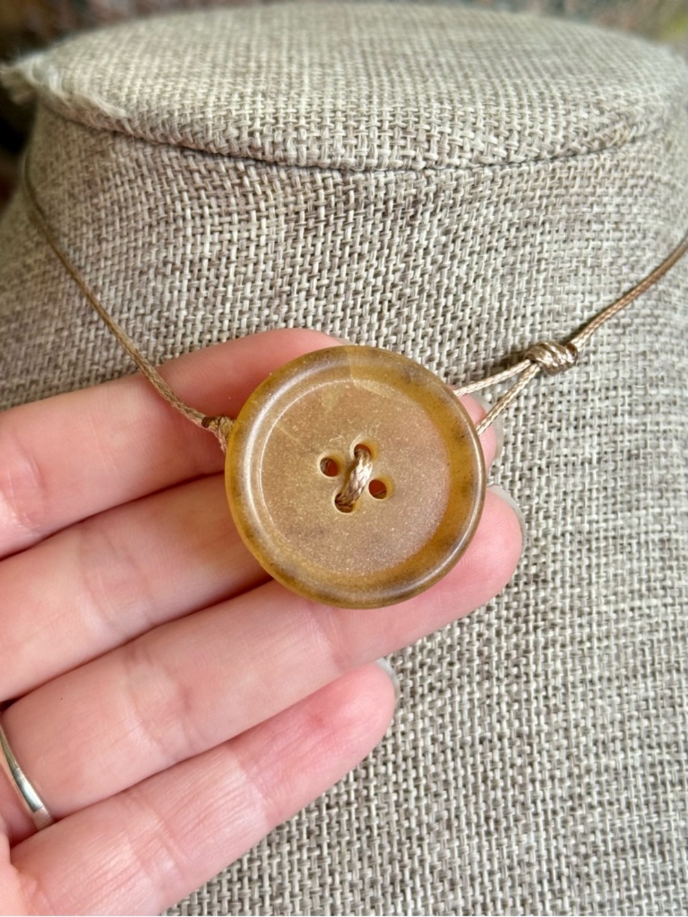 Grunge Button Choker - Picture 4 of 4
